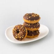 Mini donut čokolada lješnjak_Torterie Macaron